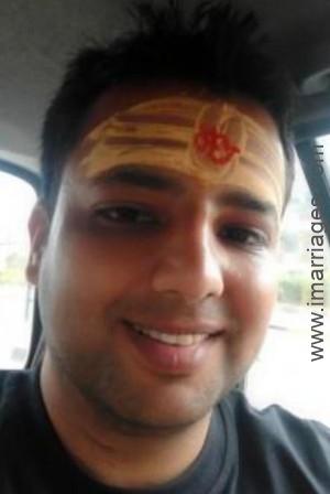 Matrimony Groom DHR2704530